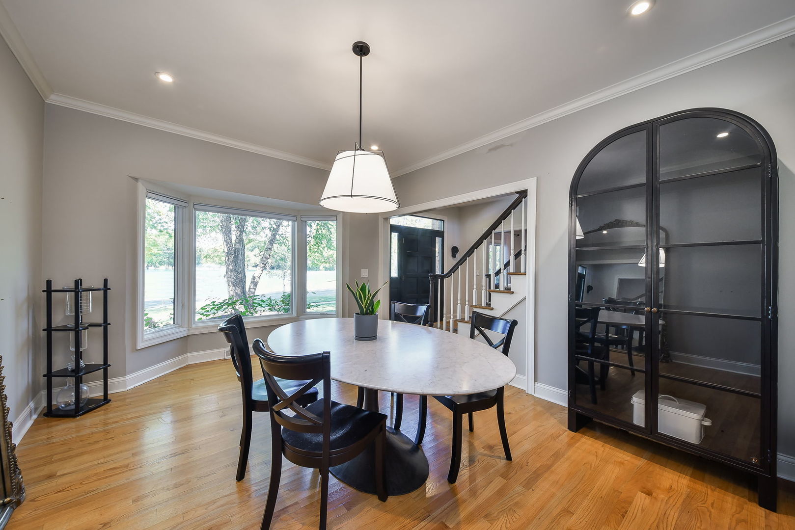 24 Winners Cup Circle, Wheaton, IL 60189