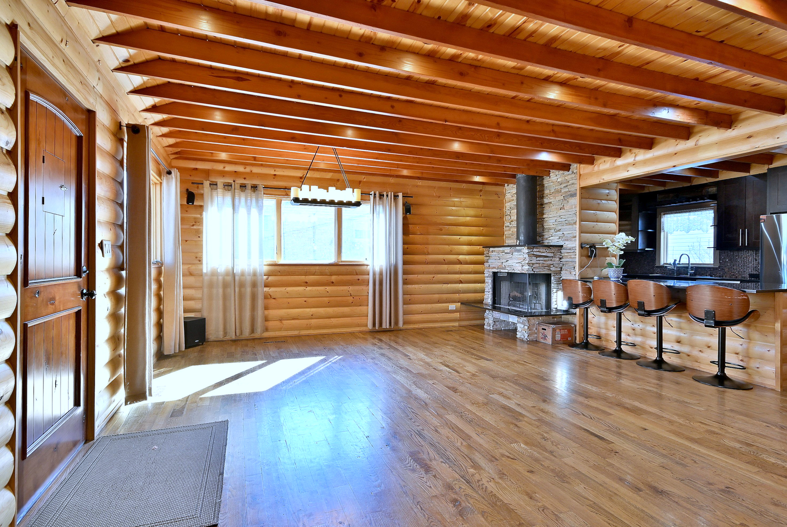 3880 SCOTT Street, Schiller Park, IL 60176