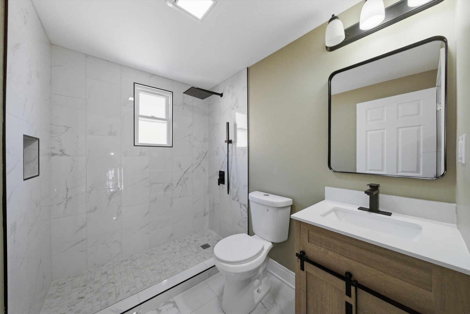 8351 S Marshfield Avenue, Chicago, IL 60620