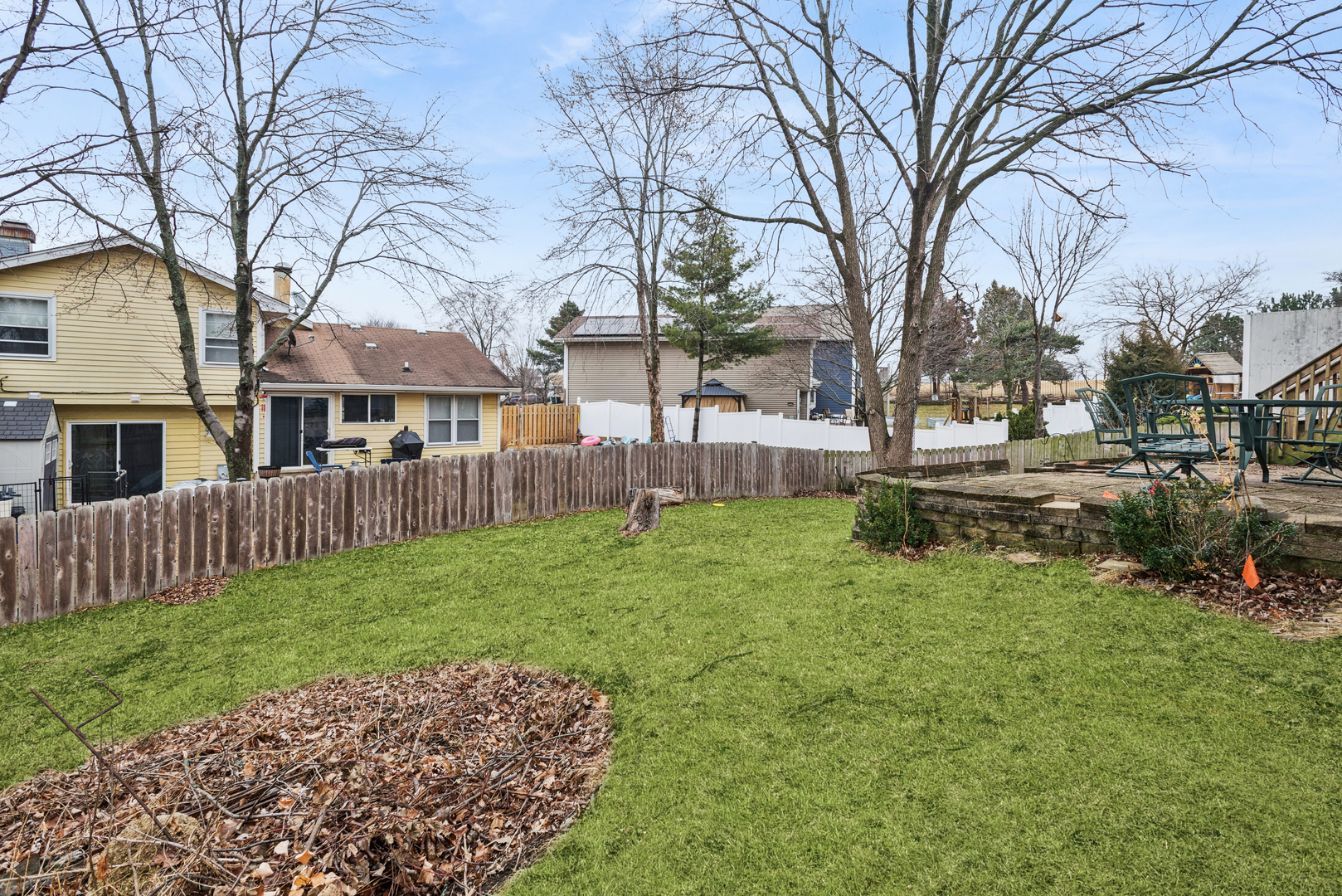 2421 Royal Drive #1, Lombard, IL 60148