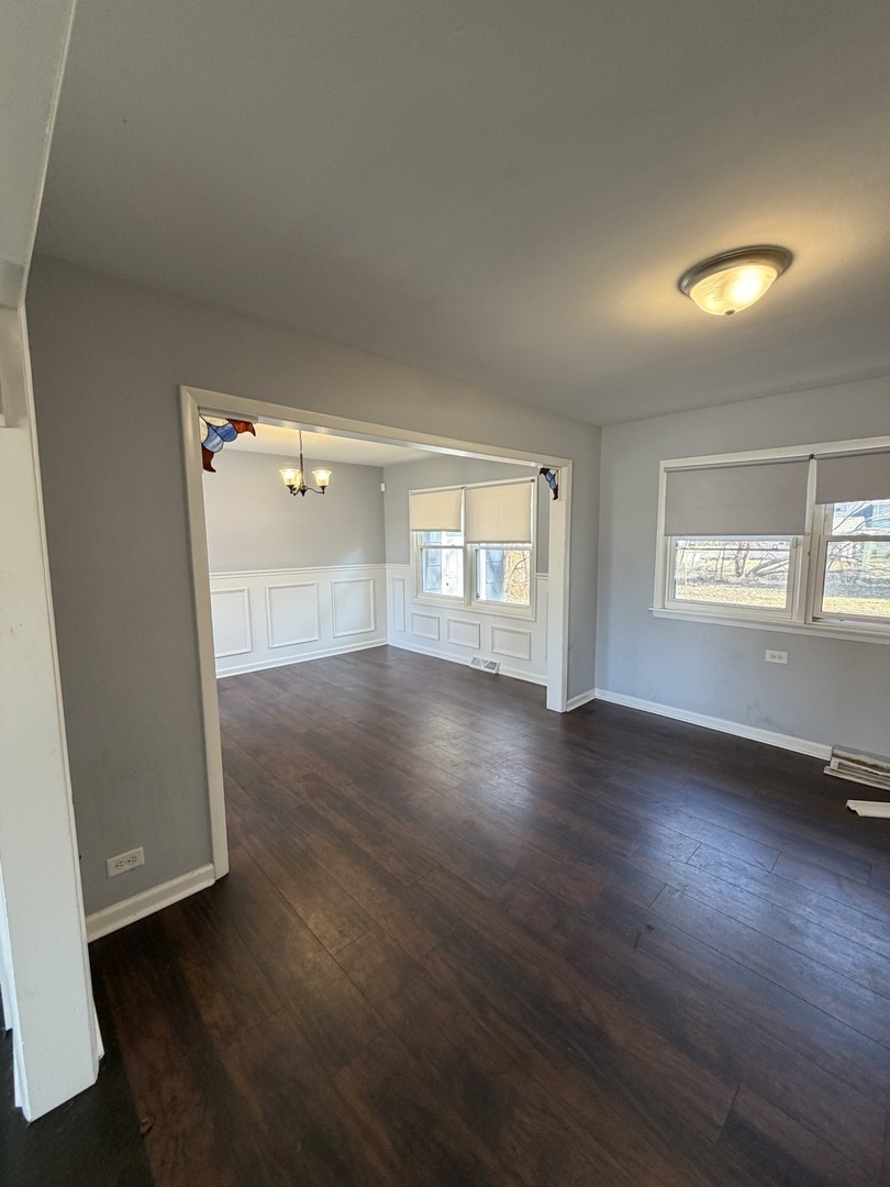 16037 Evans Avenue, South Holland, IL 60473