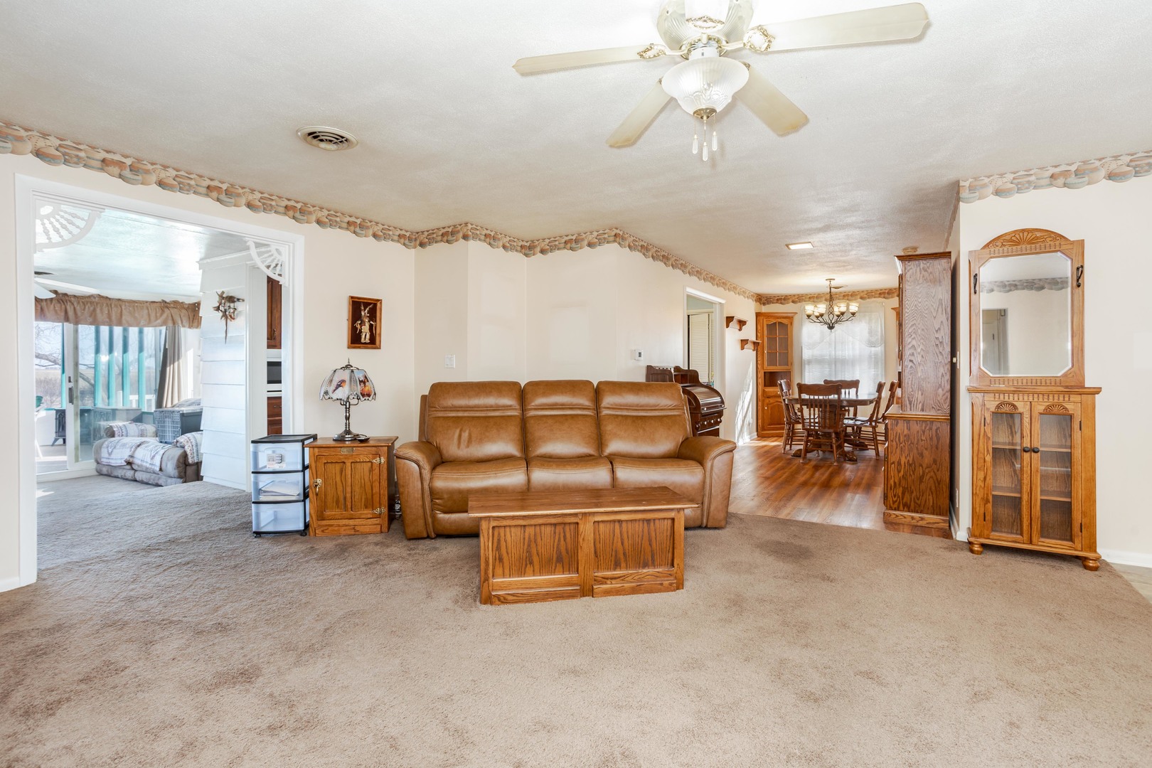 315 S Maple Street, Piper City, IL 60959