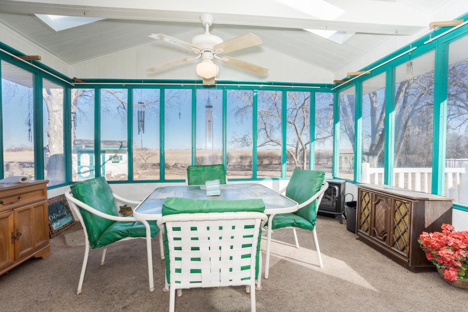 315 S Maple Street, Piper City, IL 60959