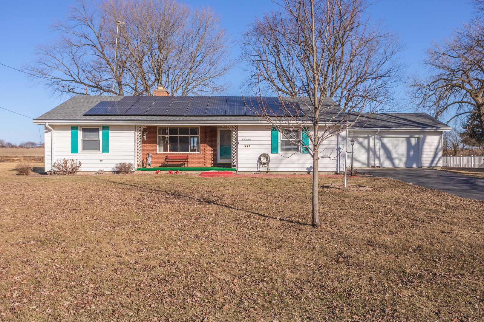 315 S Maple Street, Piper City, IL 60959