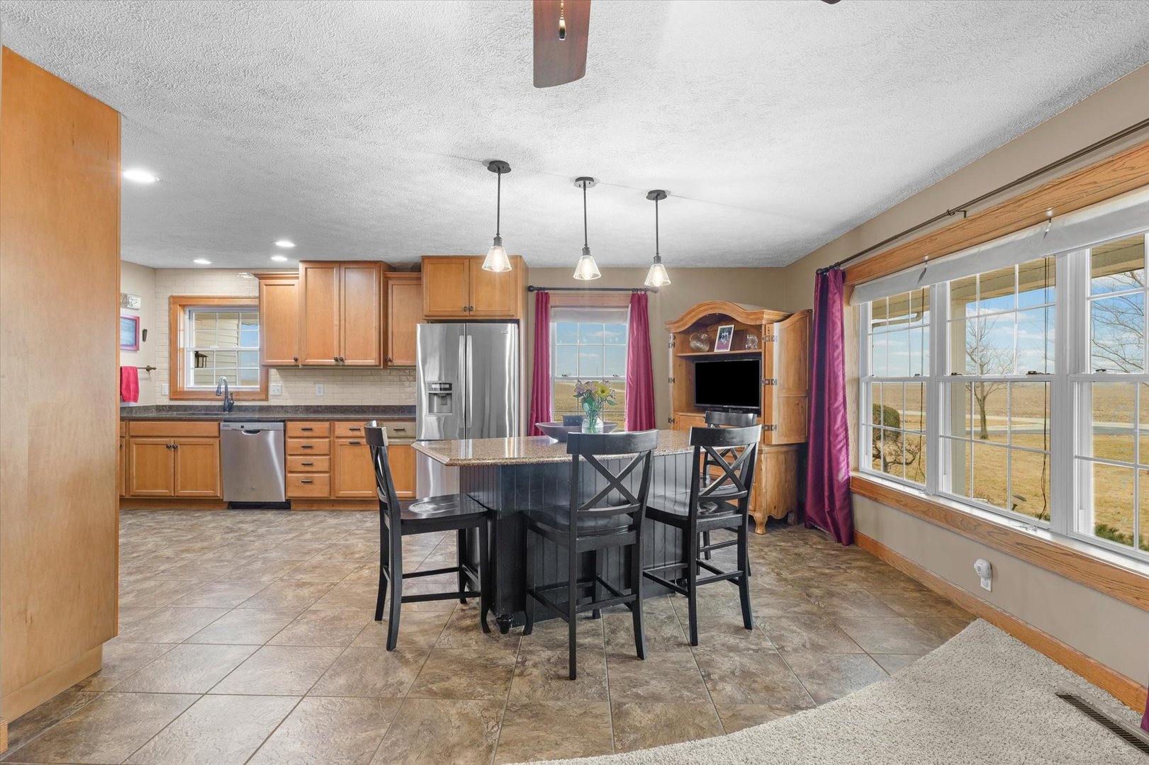 540 E 50n Road, Gibson City, IL 60936