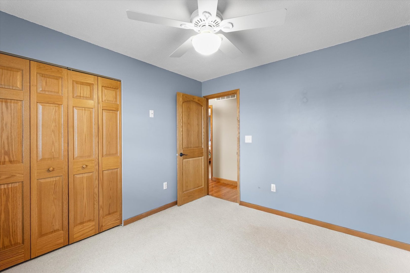 540 E 50n Road, Gibson City, IL 60936