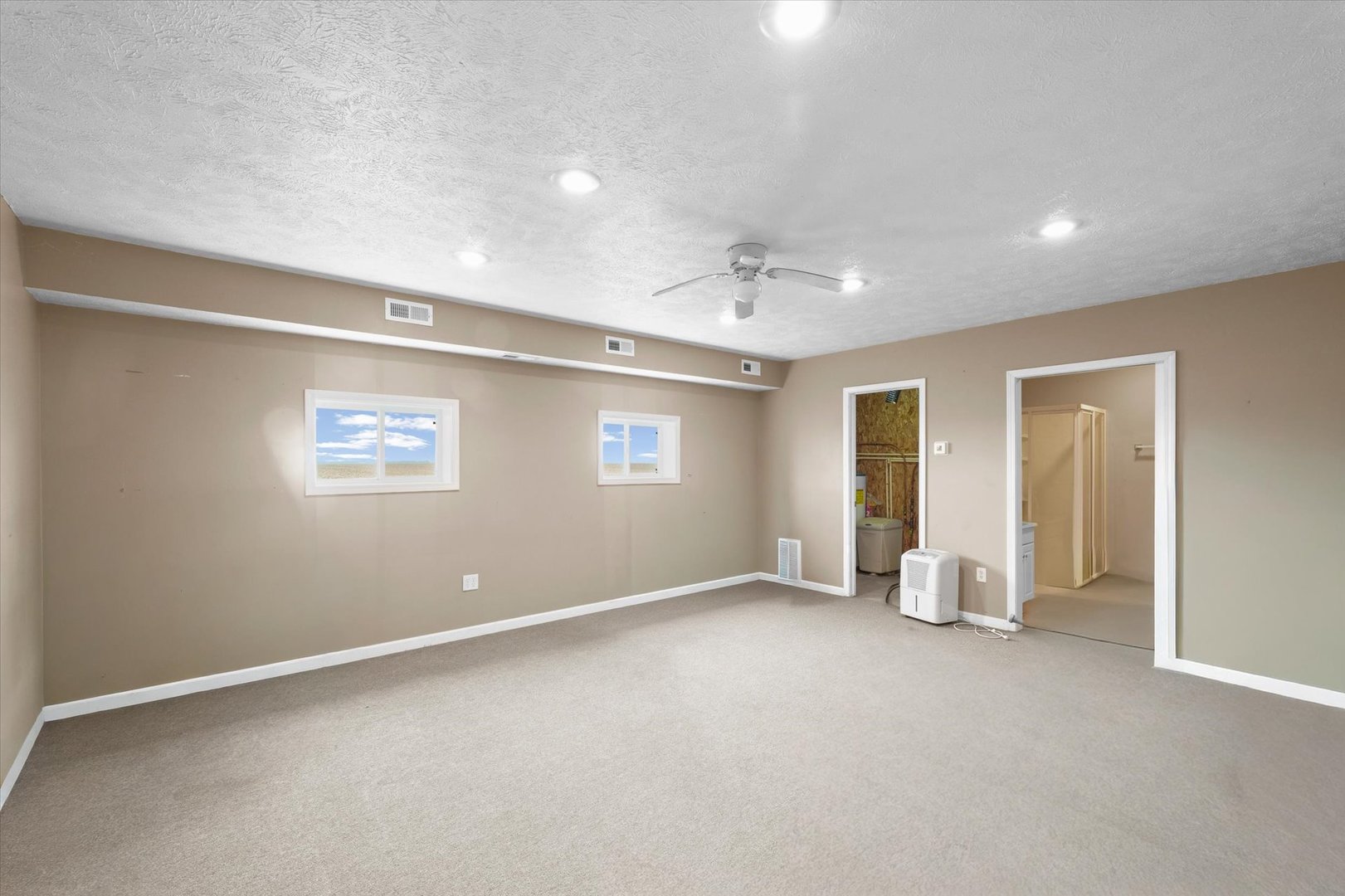 540 E 50n Road, Gibson City, IL 60936