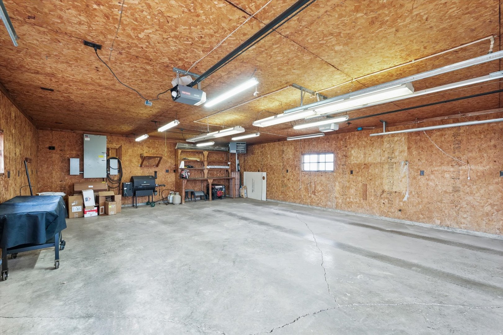 540 E 50n Road, Gibson City, IL 60936