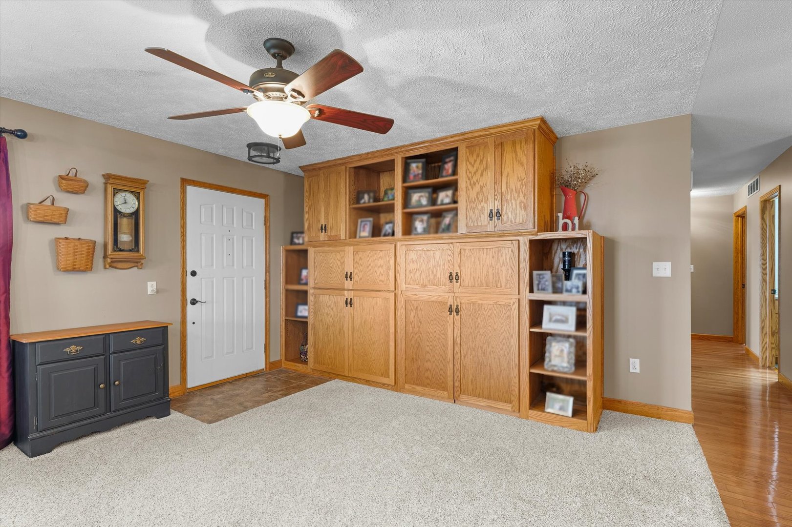 540 E 50n Road, Gibson City, IL 60936