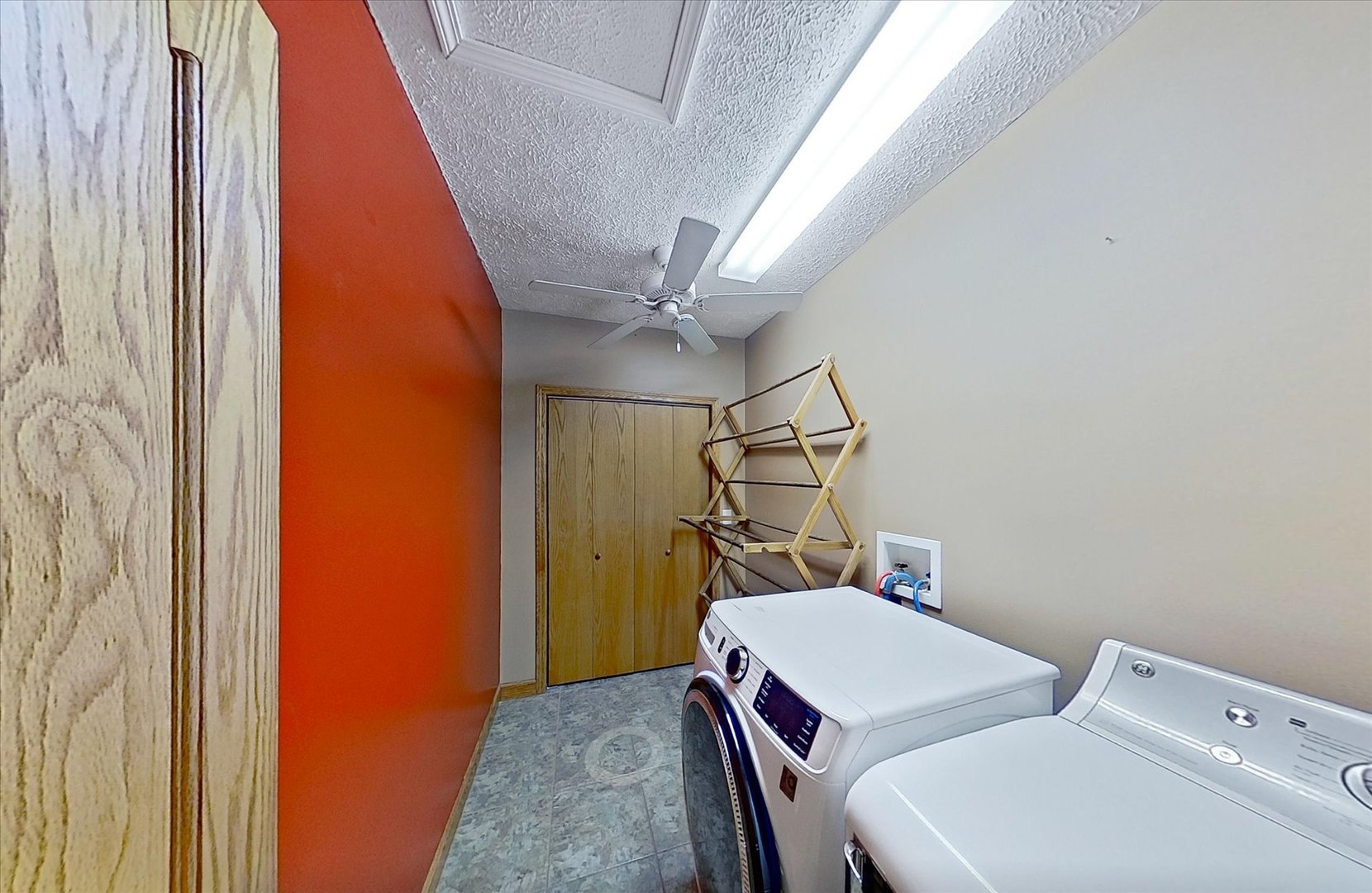 540 E 50n Road, Gibson City, IL 60936