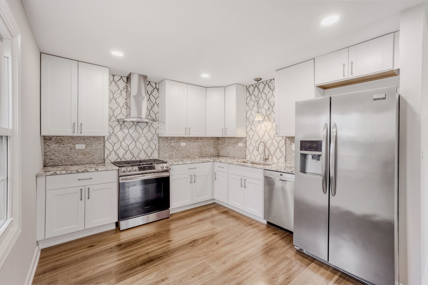 135 Ramblewood Lane, Lake Zurich, IL 60047