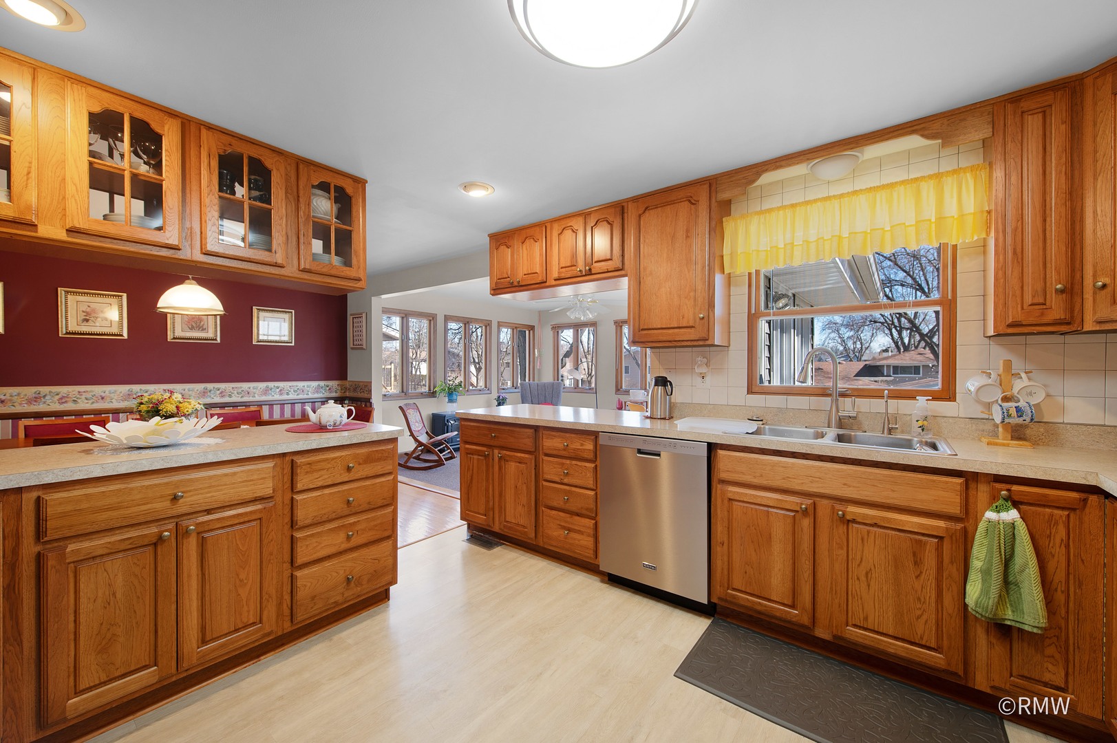 635 Verona Court, Schaumburg, IL 60193