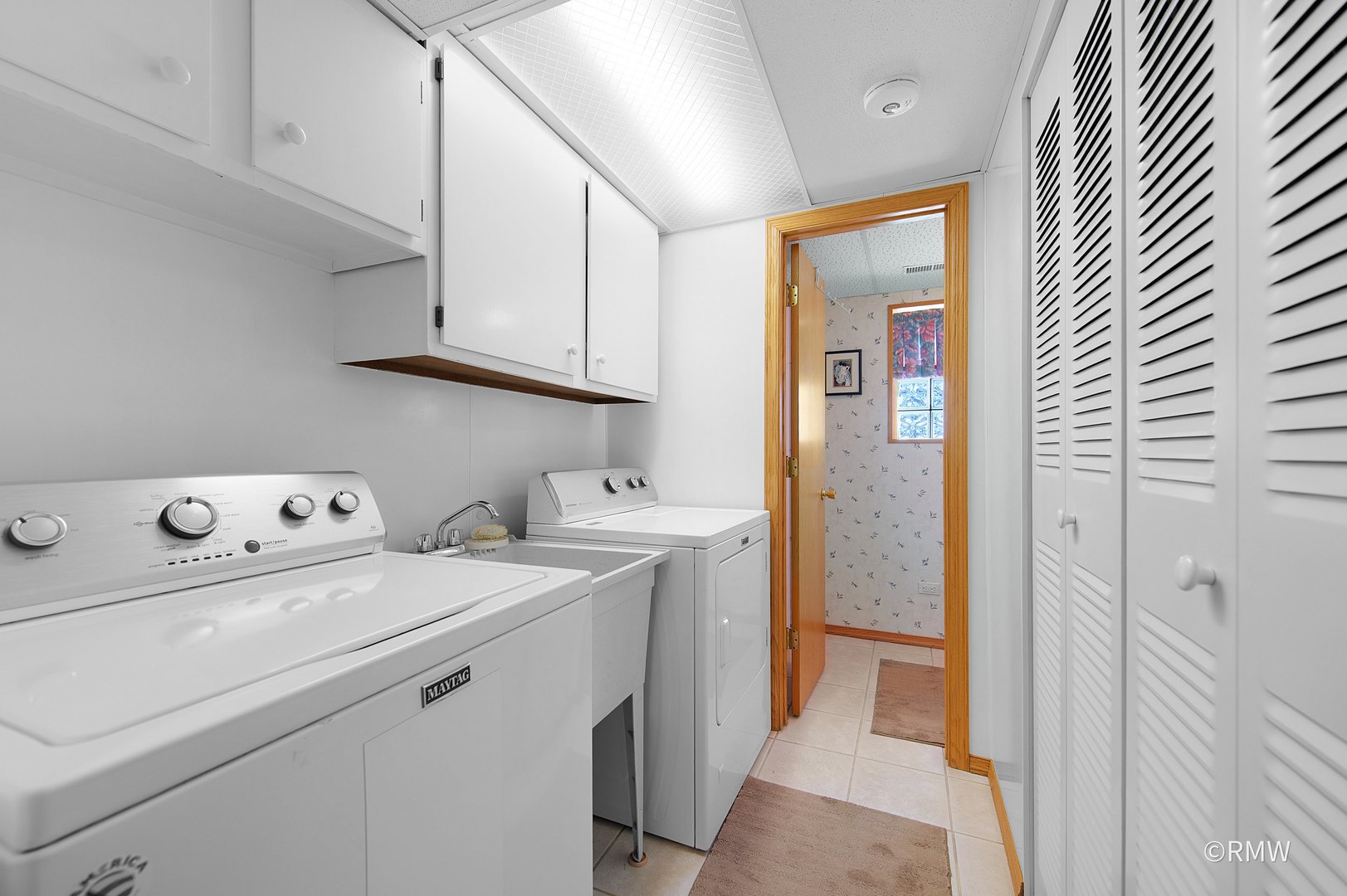 635 Verona Court, Schaumburg, IL 60193