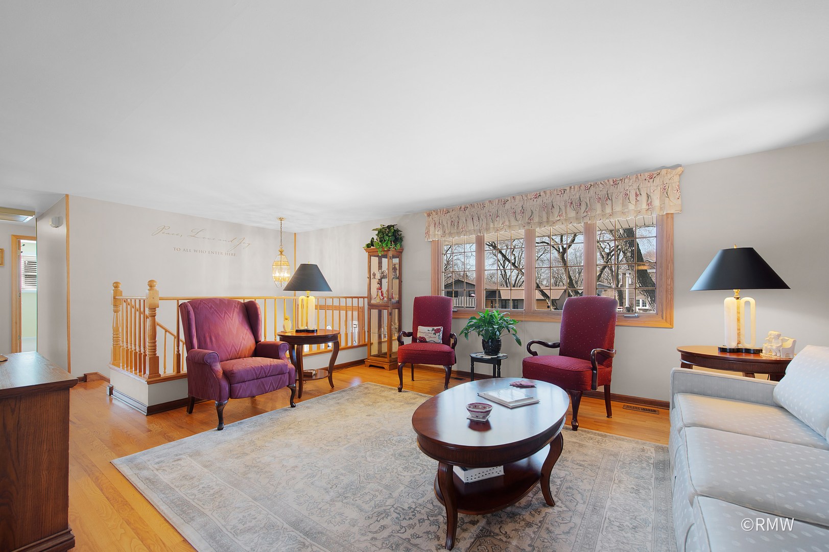 635 Verona Court, Schaumburg, IL 60193