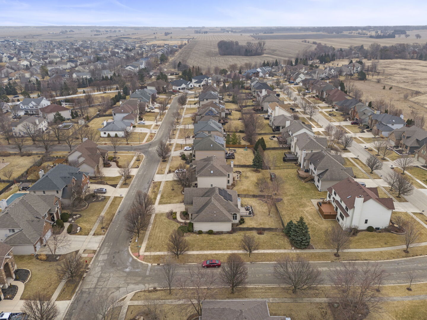 204 Amherst Circle, Oswego, IL 60543