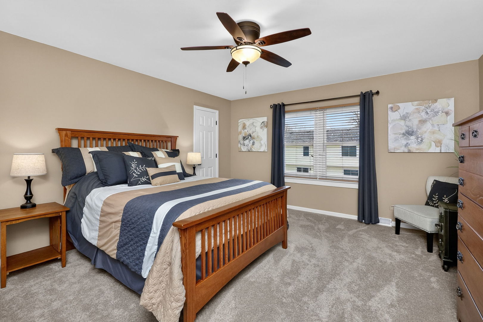 599 Hempstead Avenue, Naperville, IL 60565