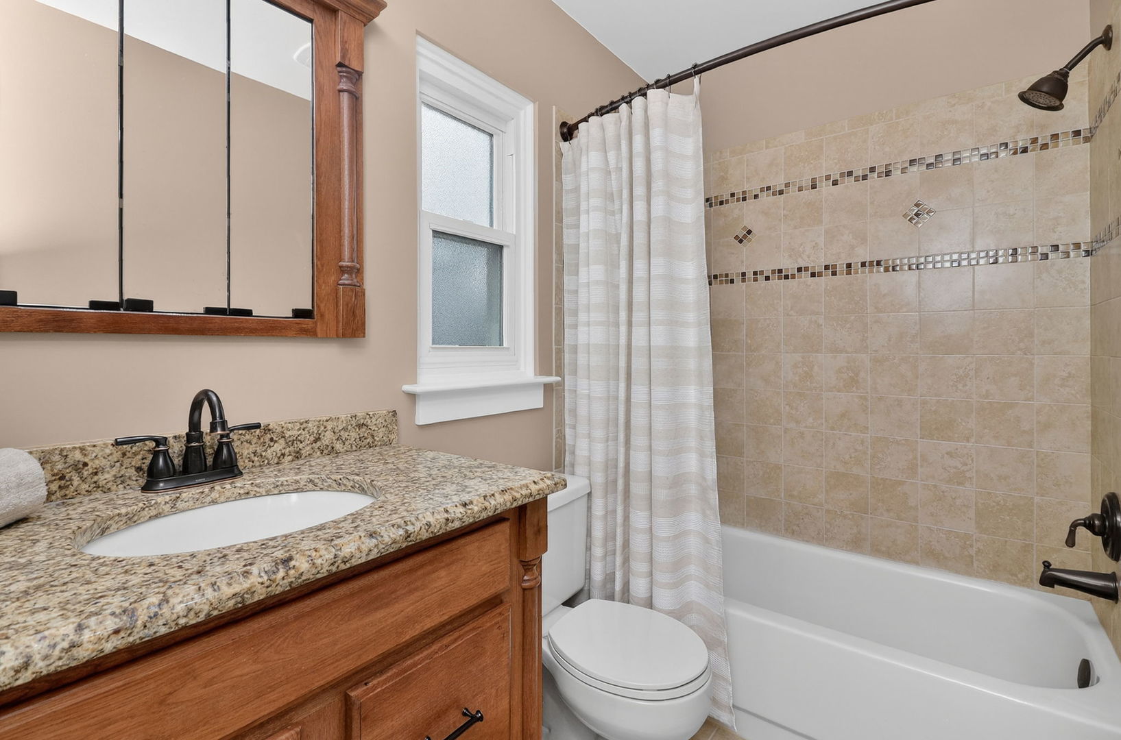 599 Hempstead Avenue, Naperville, IL 60565