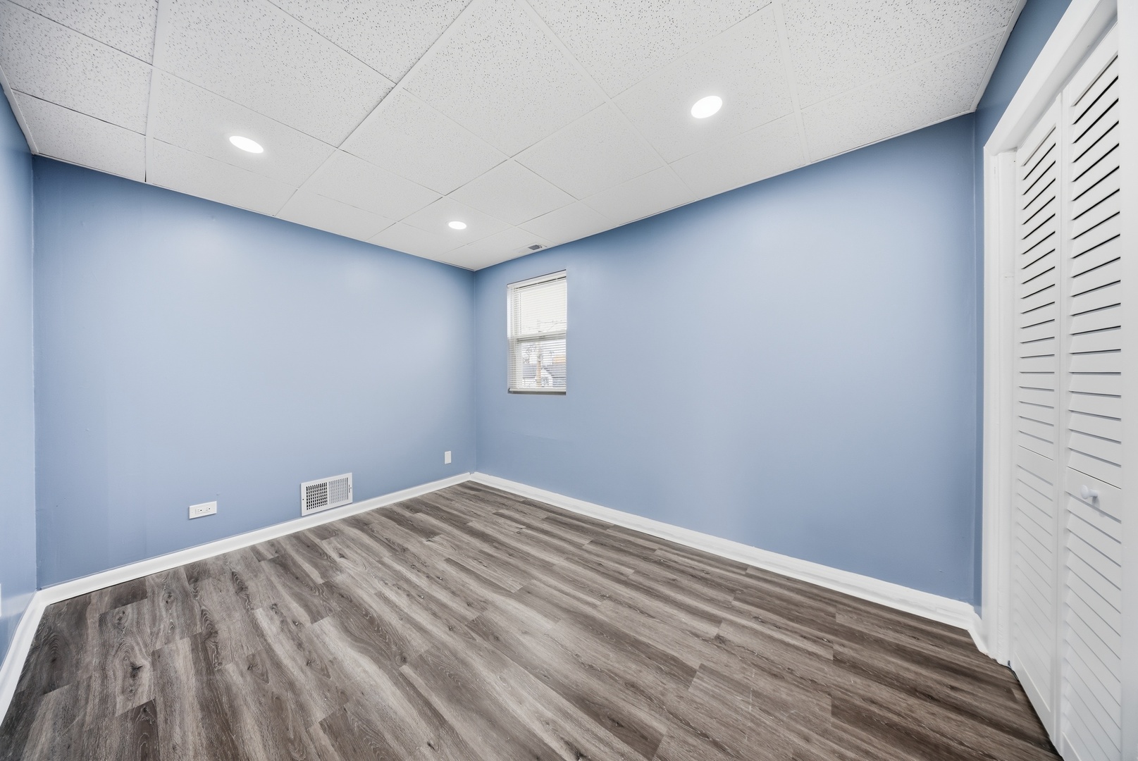 2014 N Whipple Street, Chicago, IL 60647