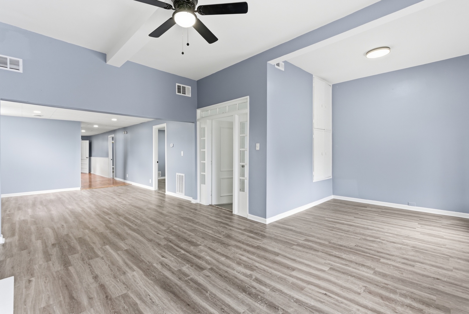 2014 N Whipple Street, Chicago, IL 60647