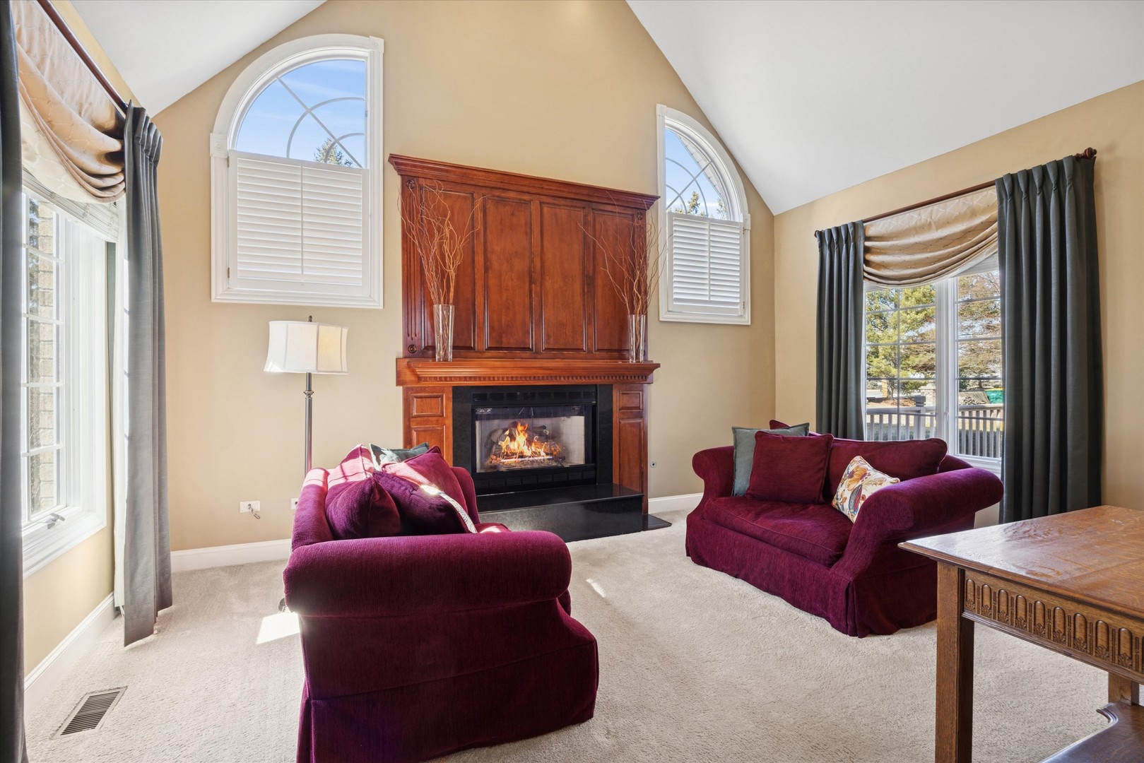 24735 W Manor Drive, Shorewood, IL 60404