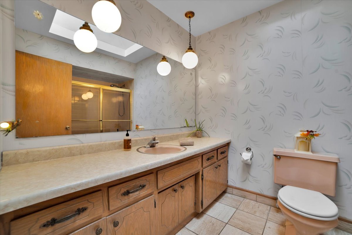 7631 Chestnut Drive, Orland Park, IL 60462