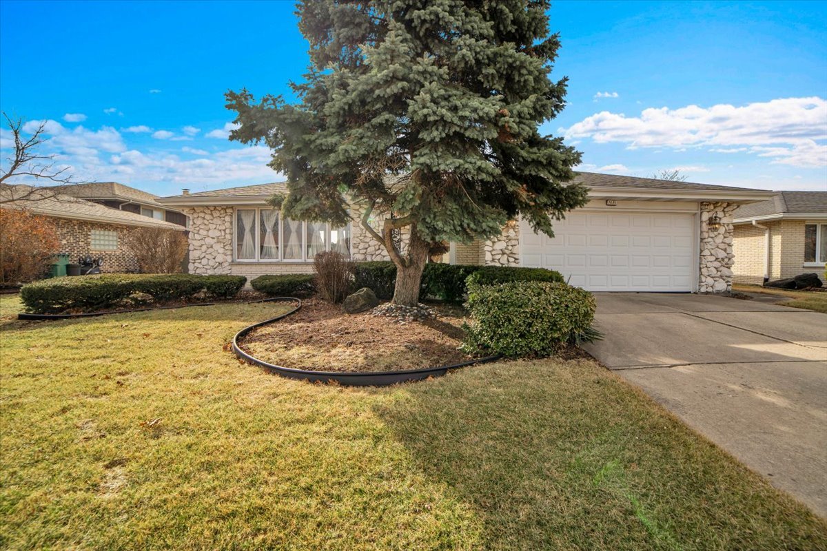 7631 Chestnut Drive, Orland Park, IL 60462