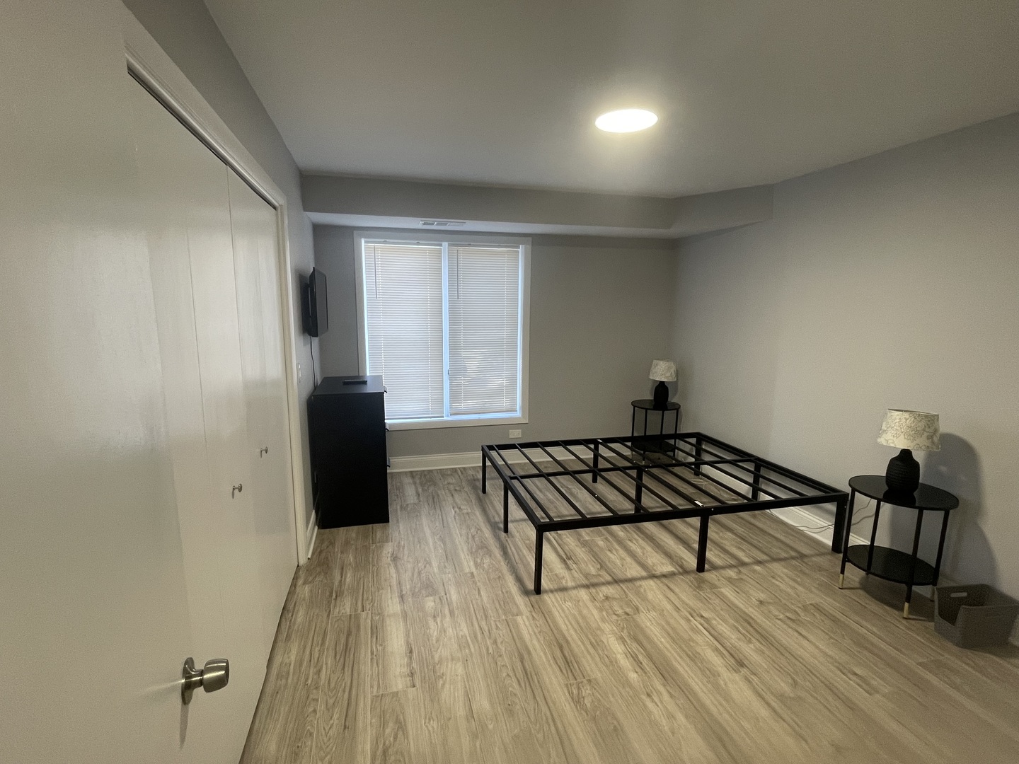 121 S Spruce Avenue #103, Wood Dale, IL 60191