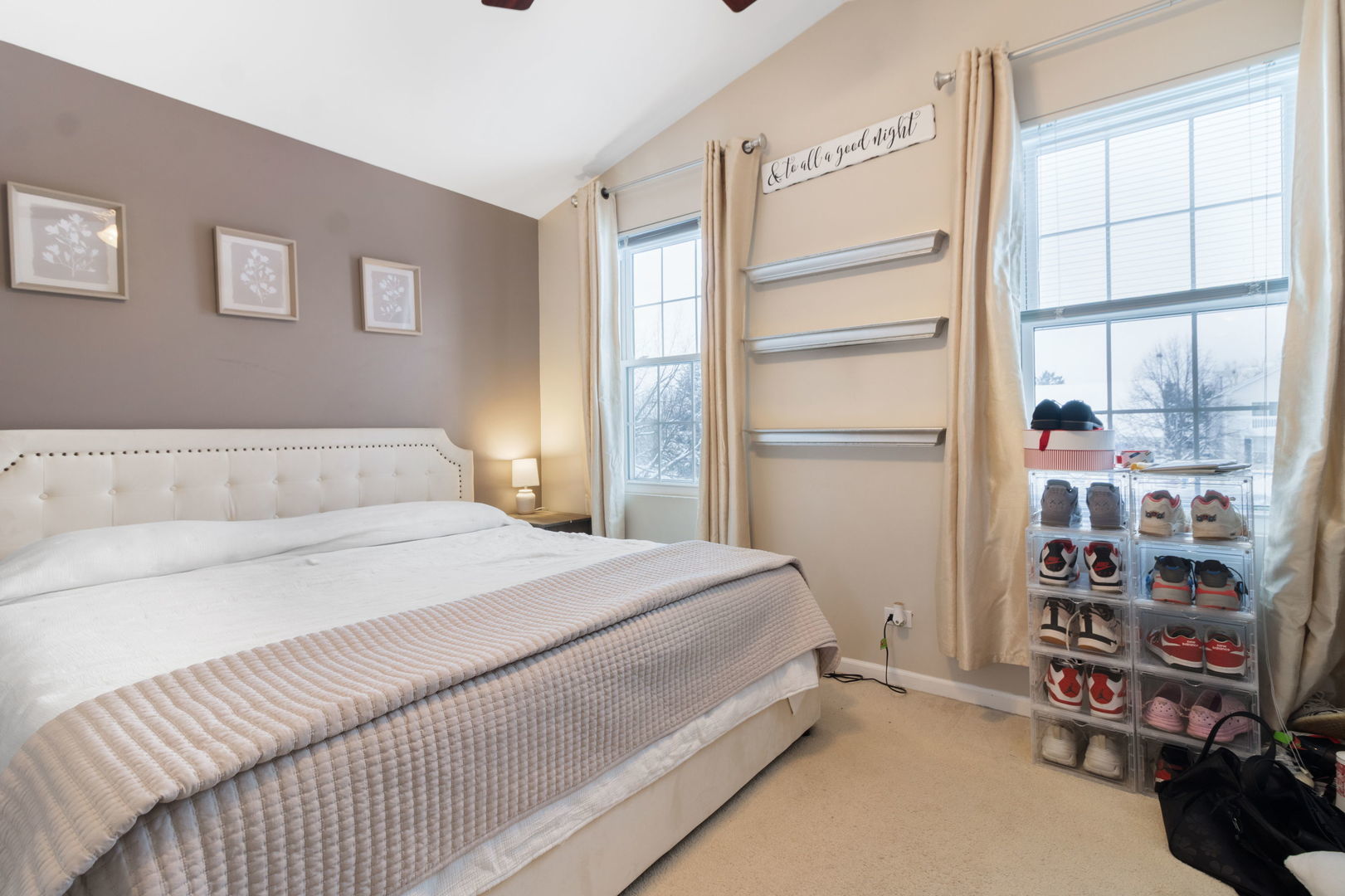 986 Four Seasons Boulevard #986, Aurora, IL 60504