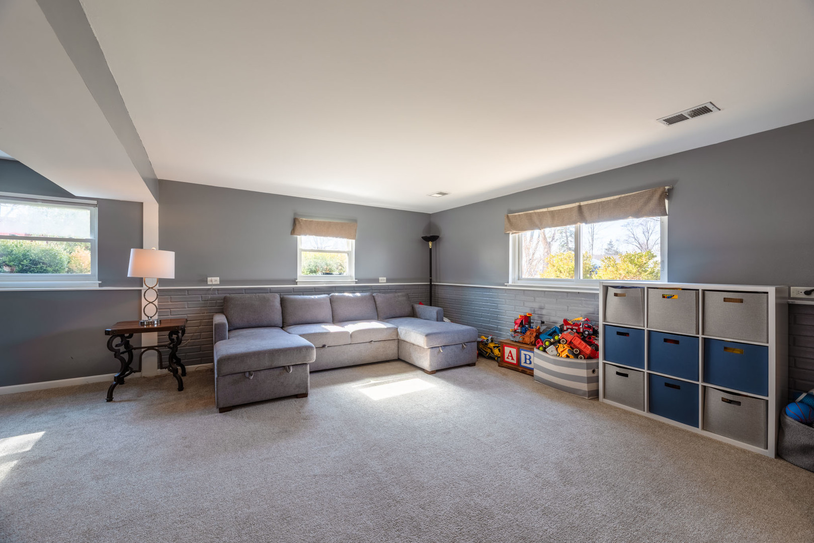 353 N Clark Drive, Palatine, IL 60074