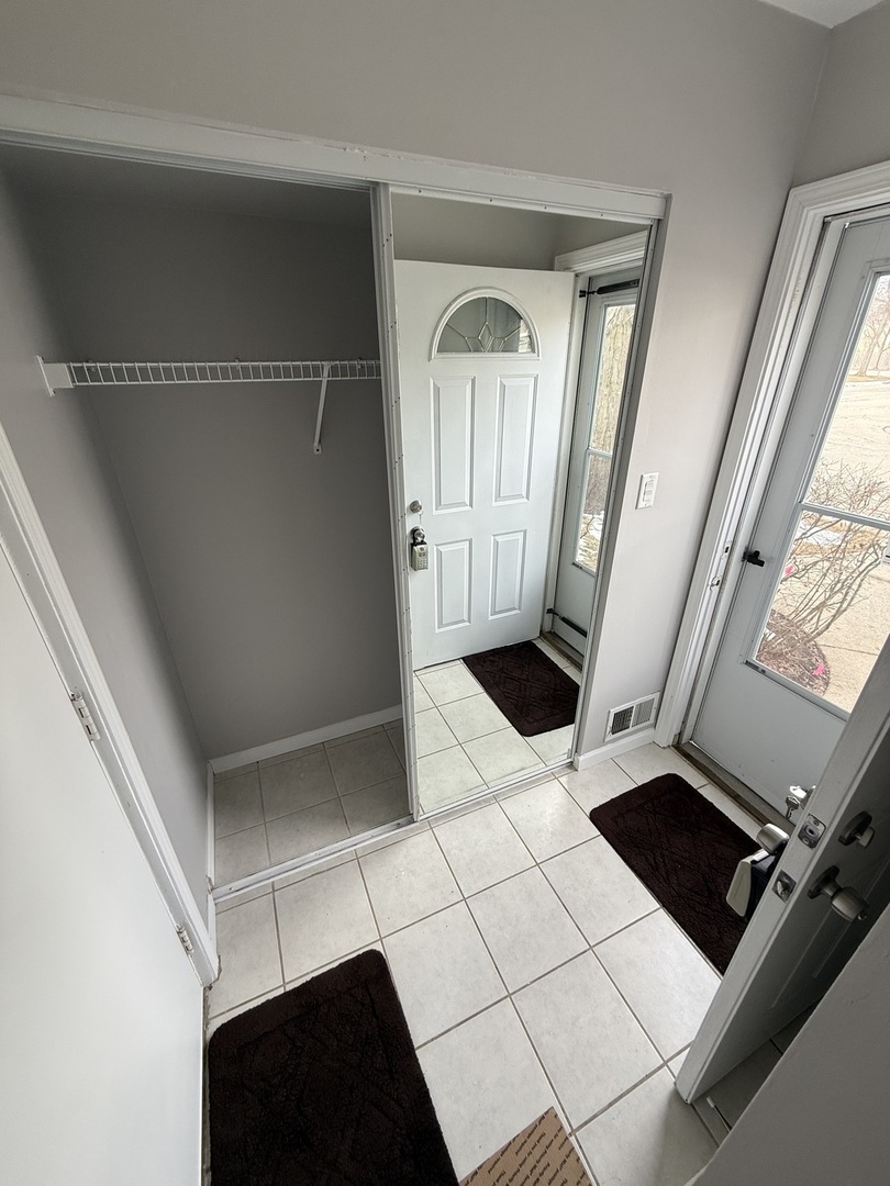 1010 Hayes Court #1010, Vernon Hills, IL 60061