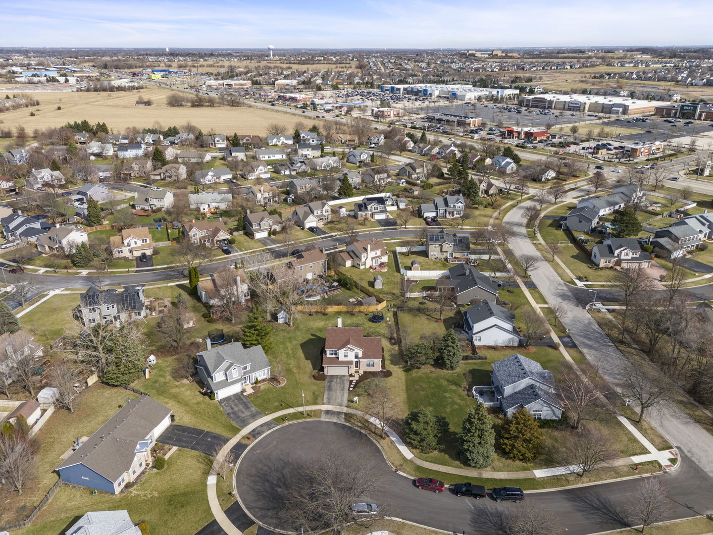 604 Berkshire Court, Oswego, IL 60543