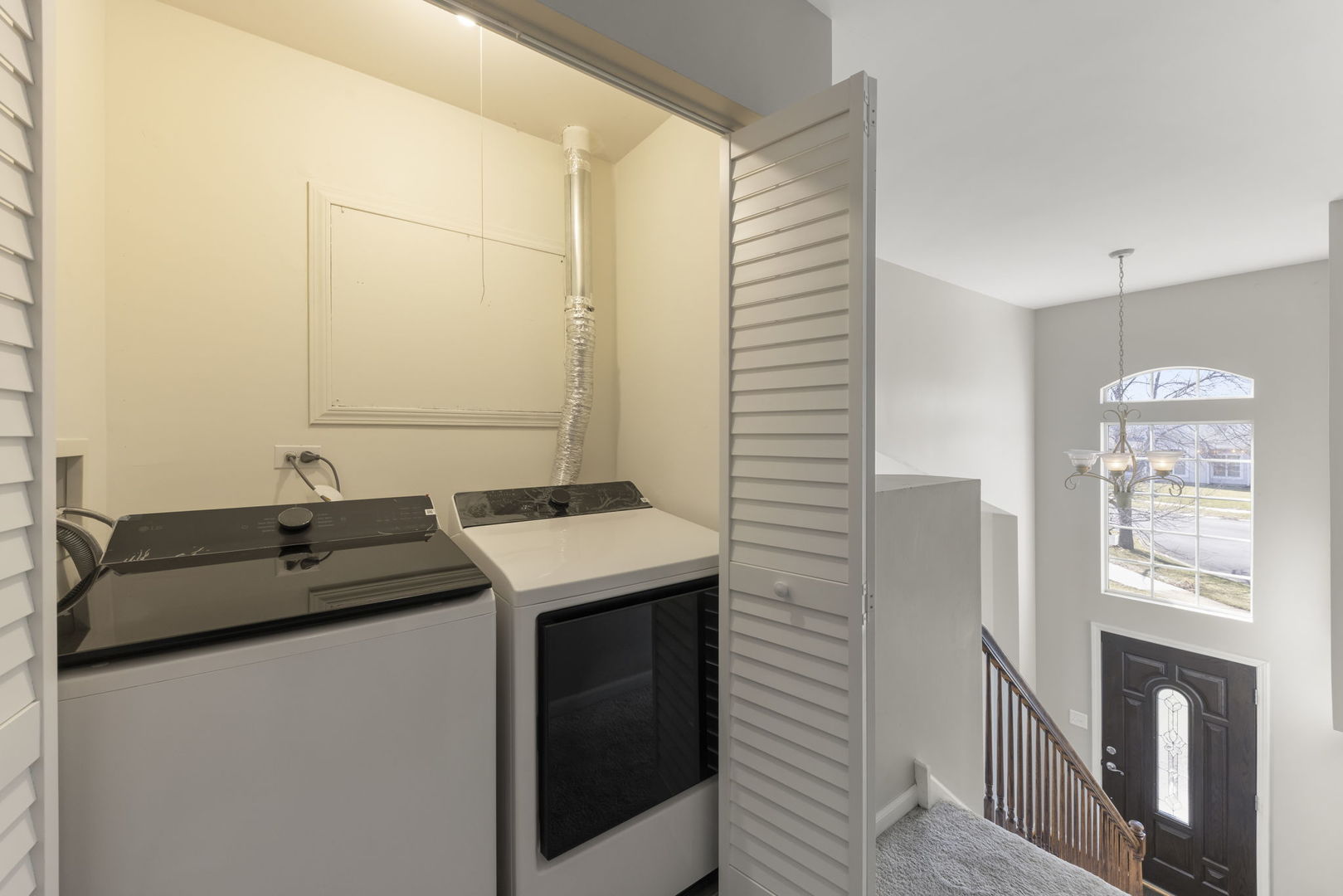 604 Berkshire Court, Oswego, IL 60543