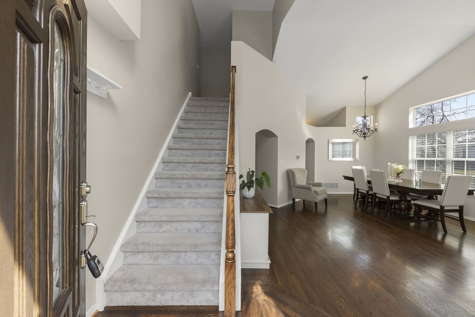 604 Berkshire Court, Oswego, IL 60543