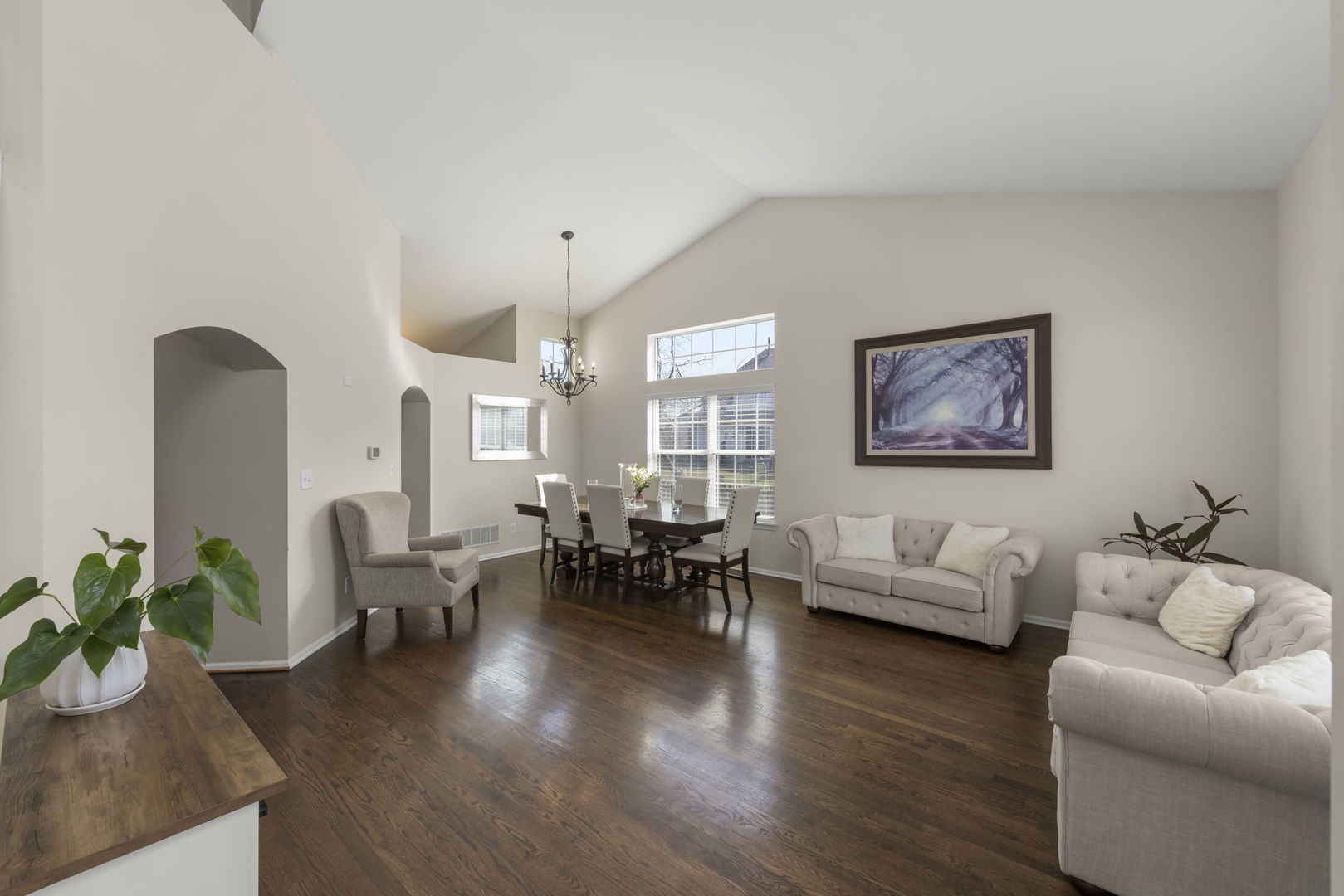 604 Berkshire Court, Oswego, IL 60543