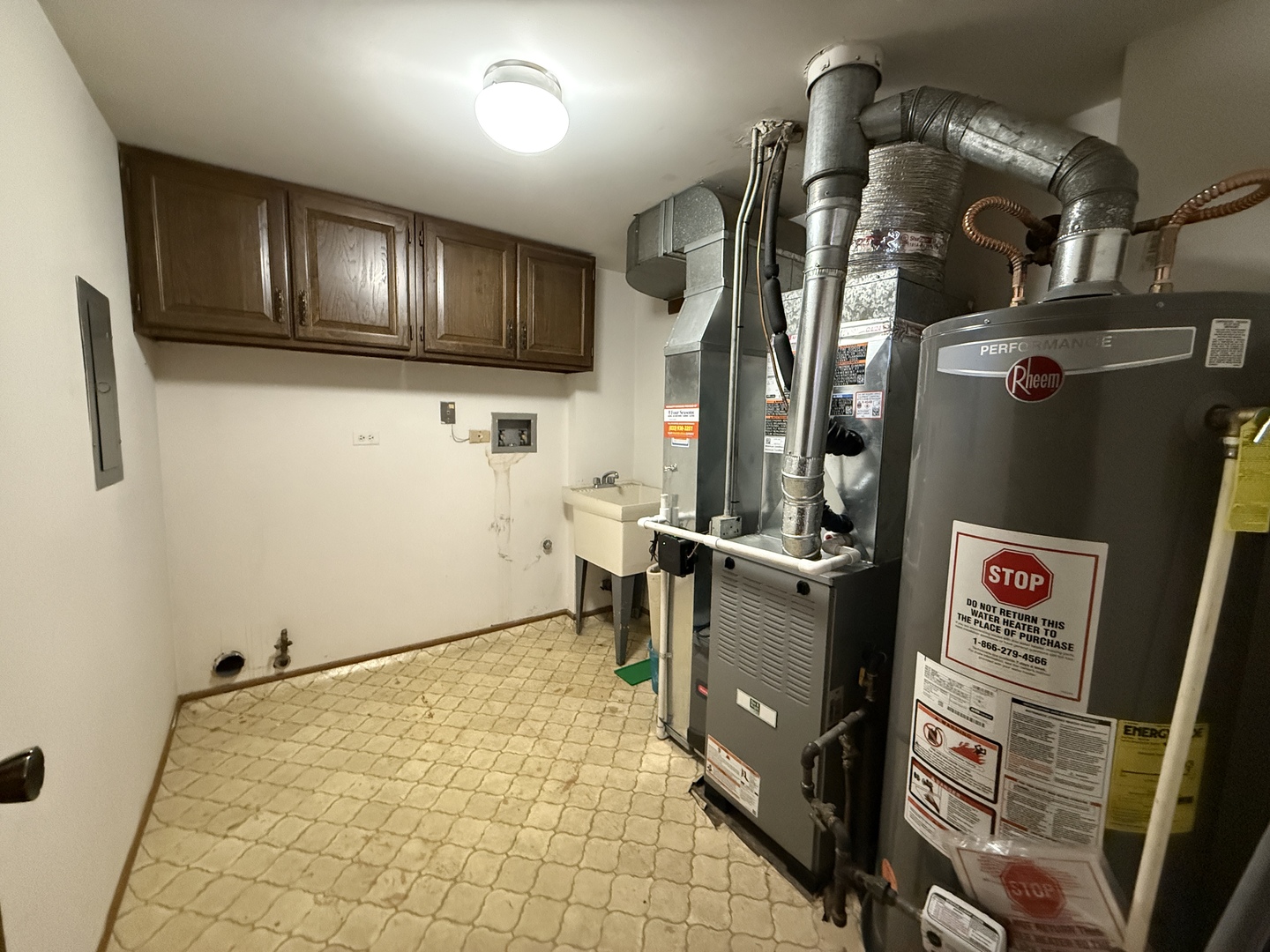 15726 Orlan Brook Drive #195, Orland Park, IL 60462