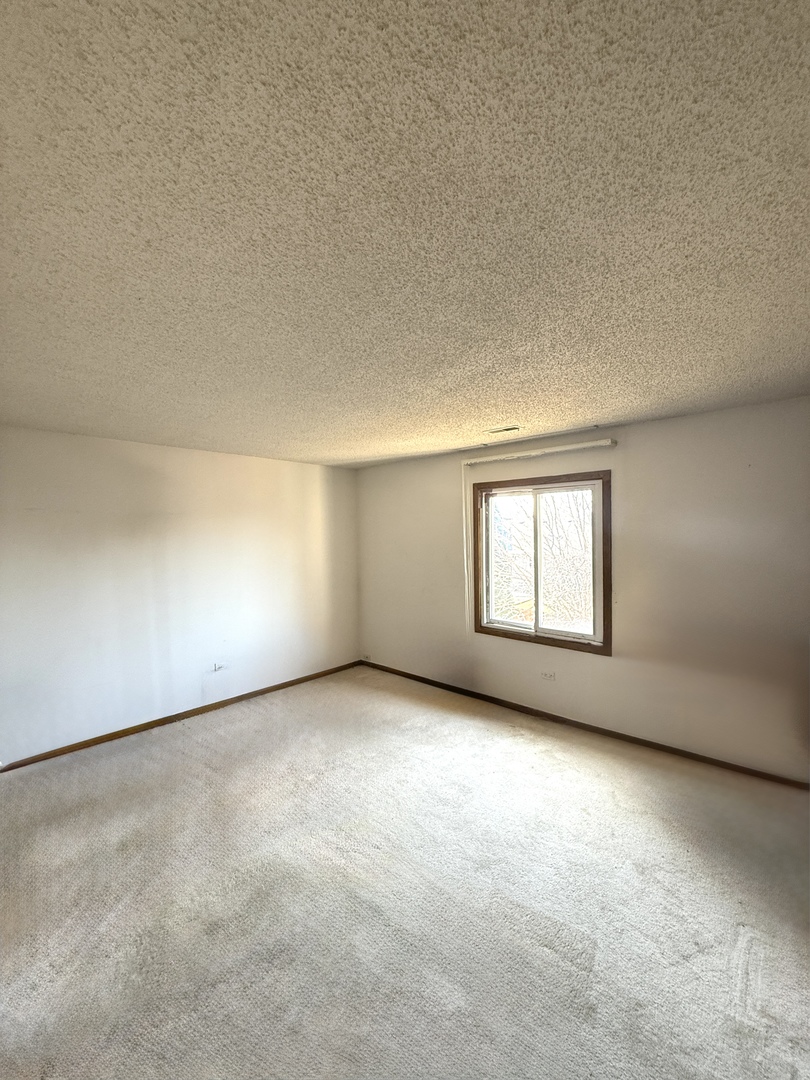 15726 Orlan Brook Drive #195, Orland Park, IL 60462