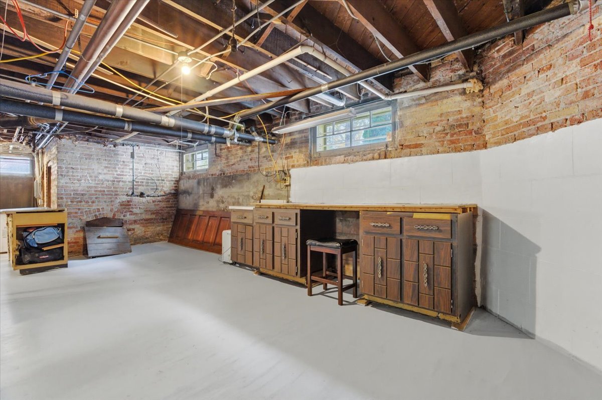 2716 Bethel Boulevard, Zion, IL 60099