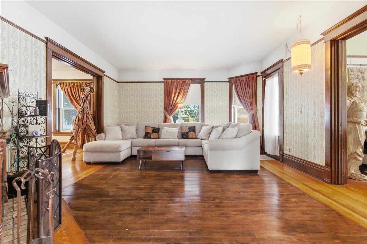 2716 Bethel Boulevard, Zion, IL 60099