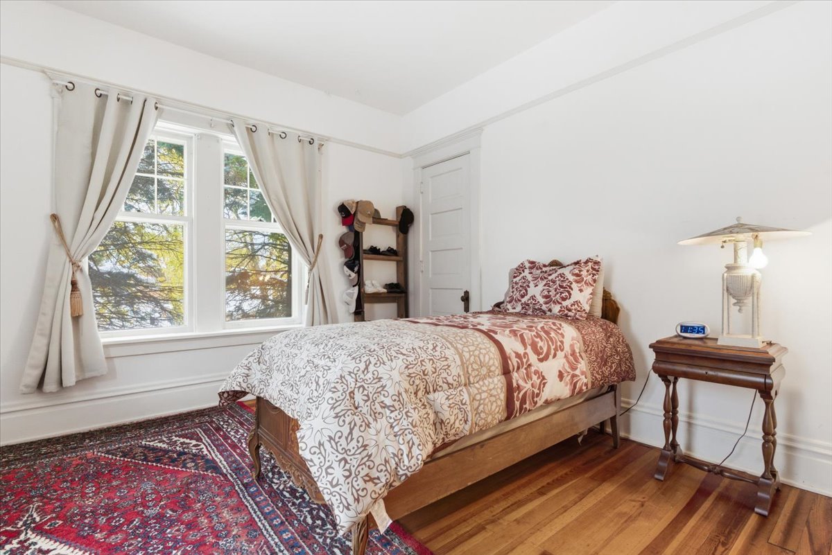 2716 Bethel Boulevard, Zion, IL 60099