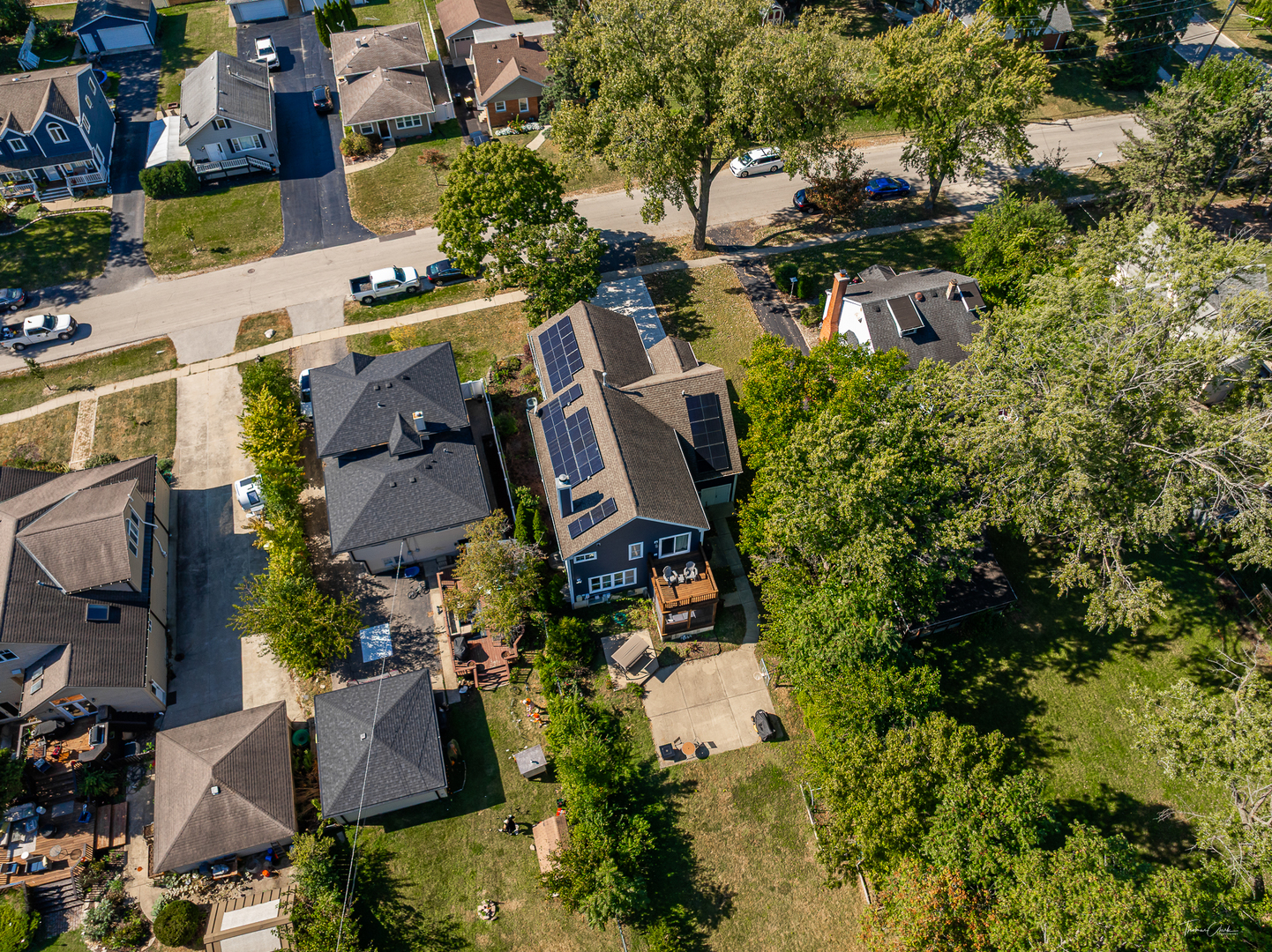 115 S Wilmette Avenue, Westmont, IL 60559