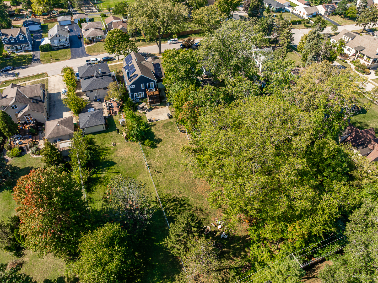 115 S Wilmette Avenue, Westmont, IL 60559