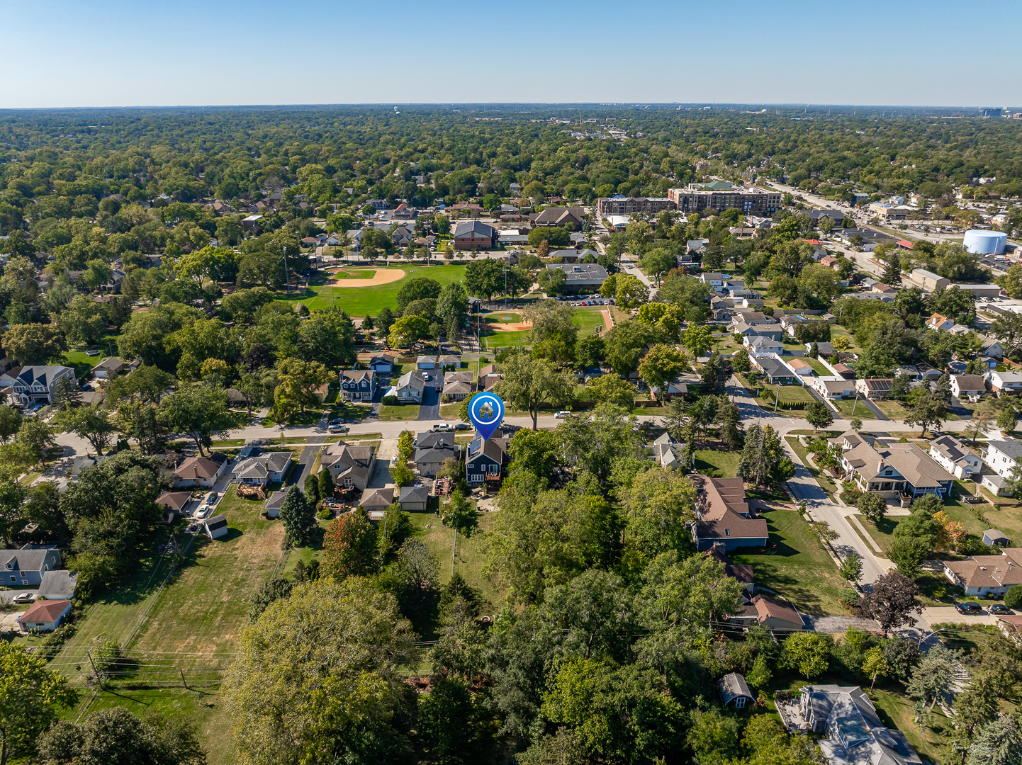 115 S Wilmette Avenue, Westmont, IL 60559