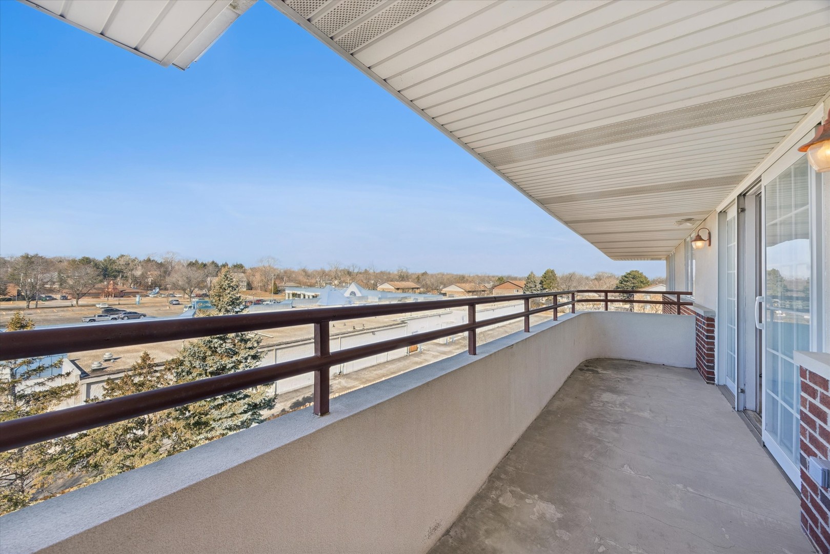 714 W 63rd Street #303, Westmont, IL 60559