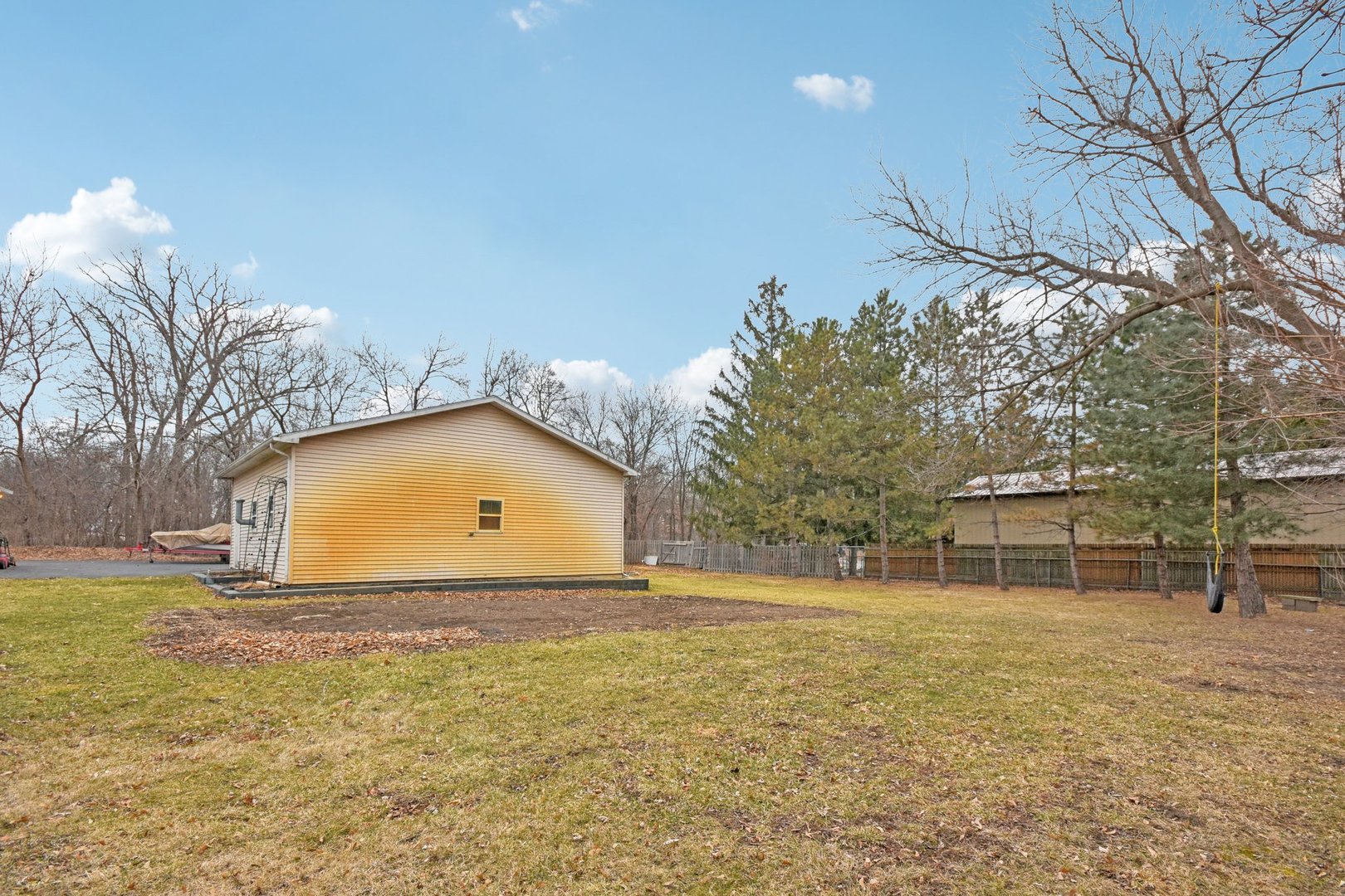 25616 W Lake Shore Drive, Ingleside, IL 60041