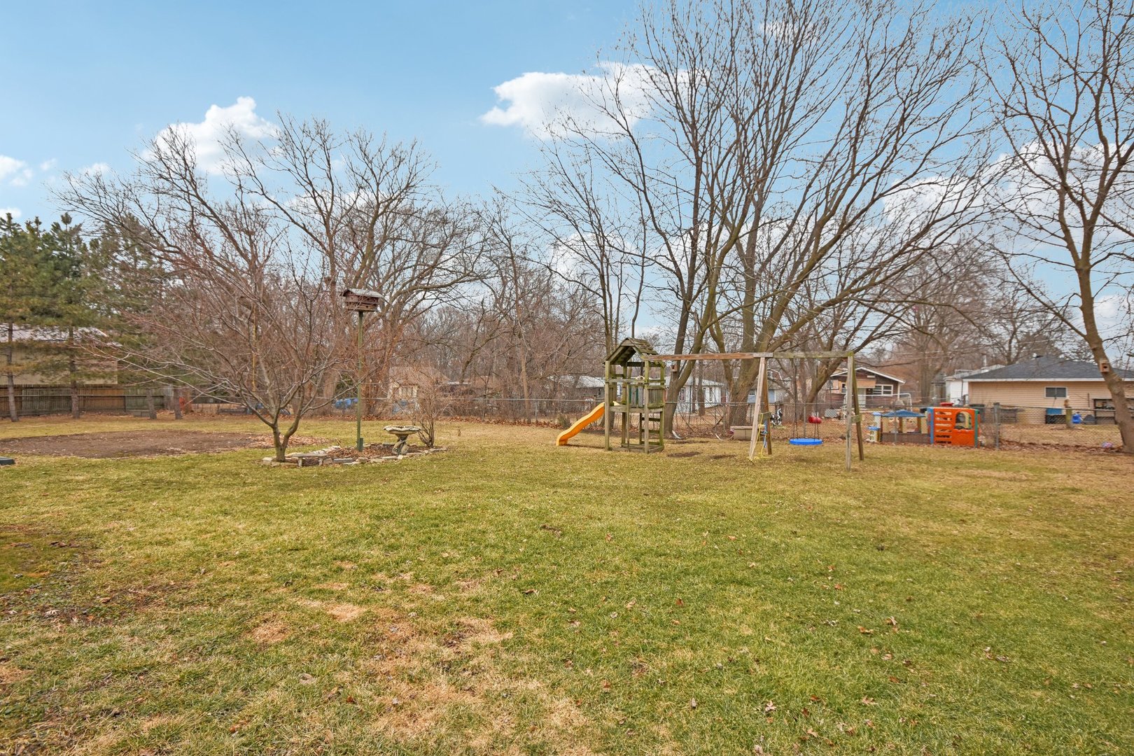 25616 W Lake Shore Drive, Ingleside, IL 60041