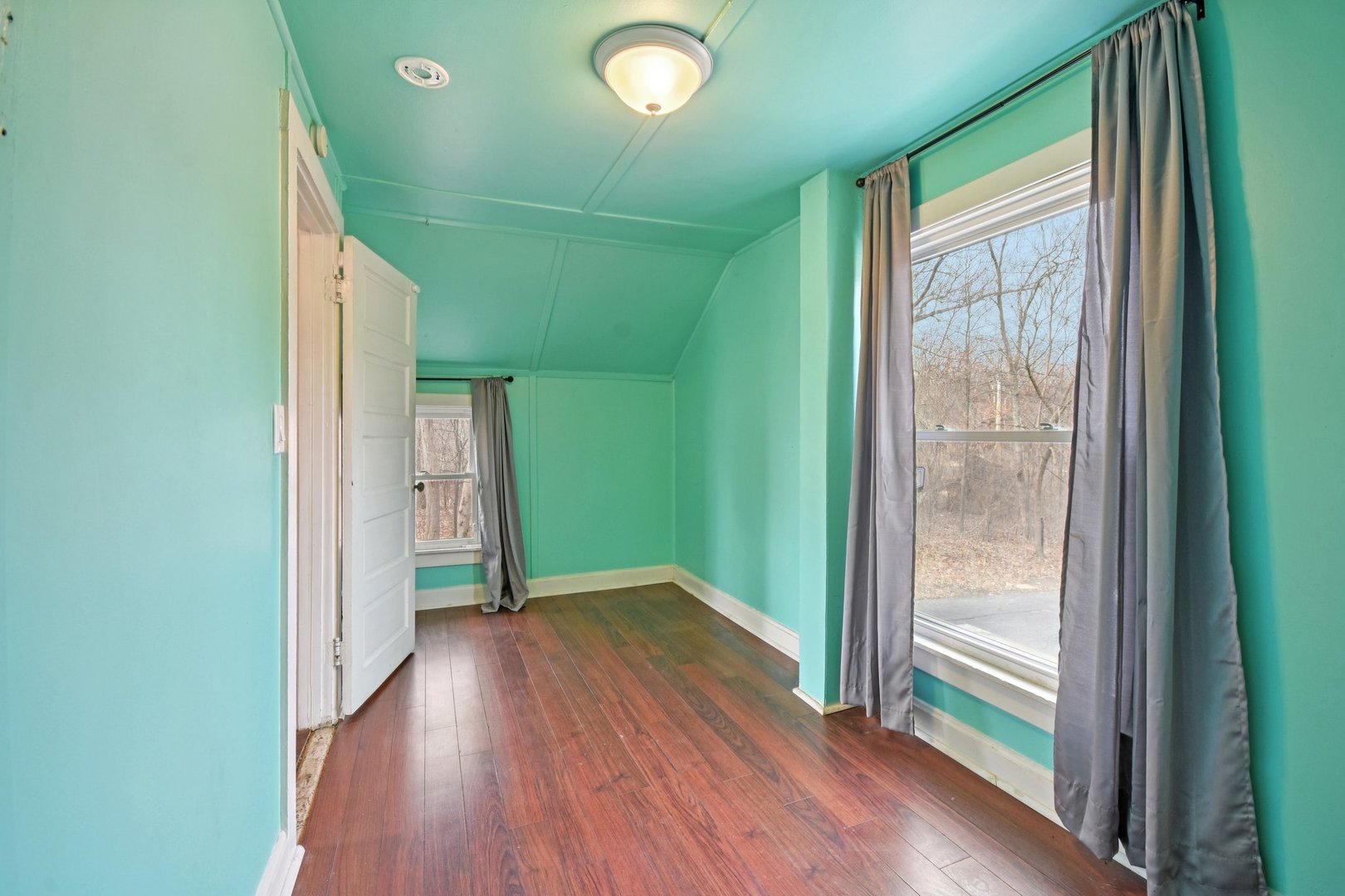 25616 W Lake Shore Drive, Ingleside, IL 60041