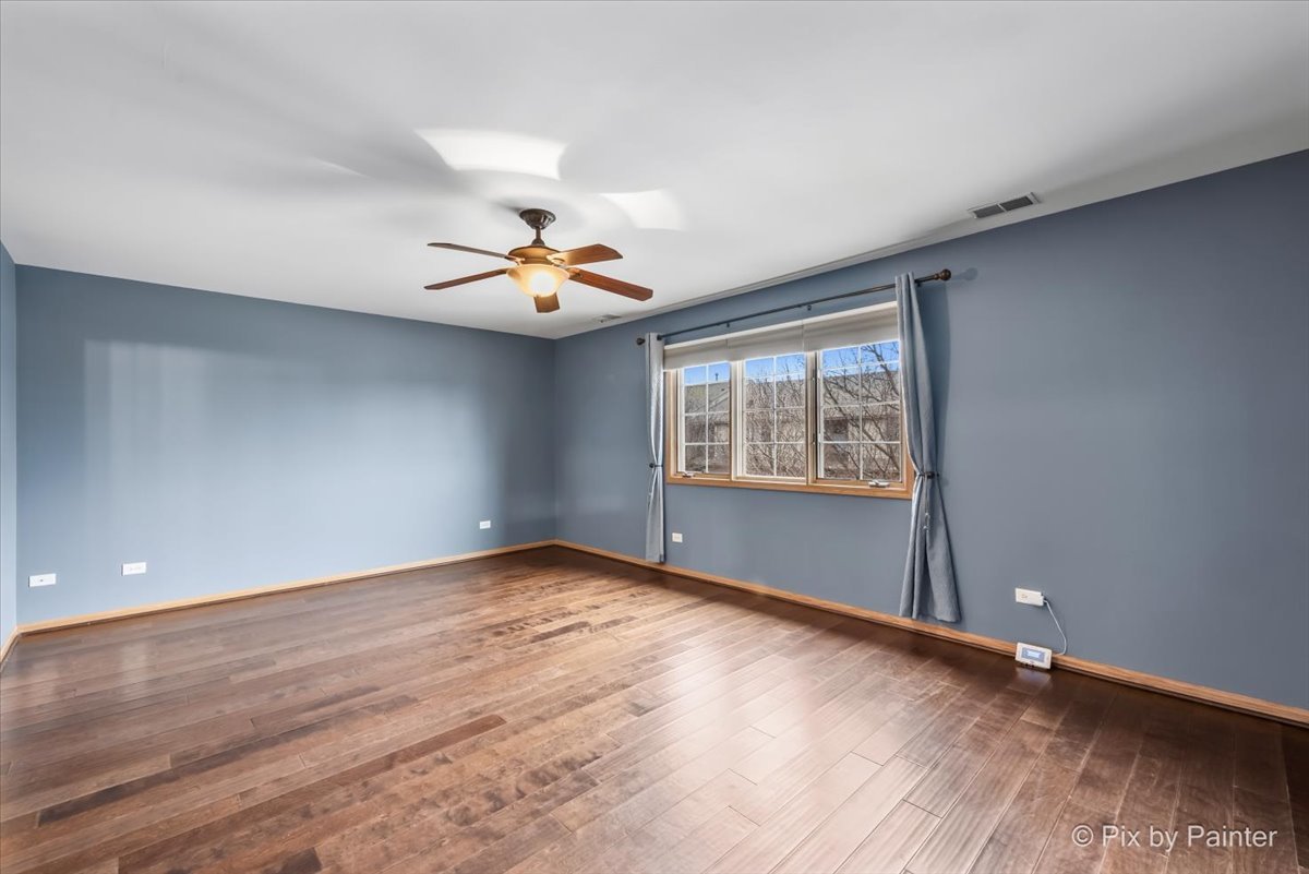 9213 Kylemore Court, Tinley Park, IL 60487