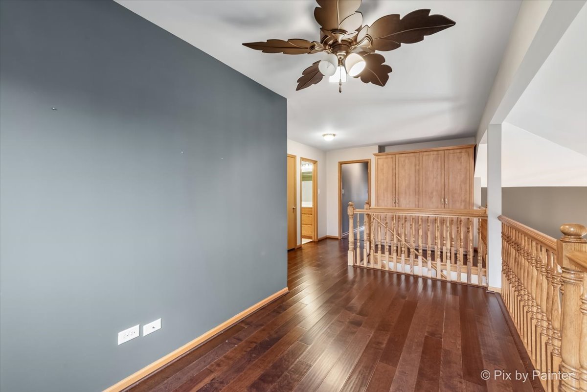 9213 Kylemore Court, Tinley Park, IL 60487