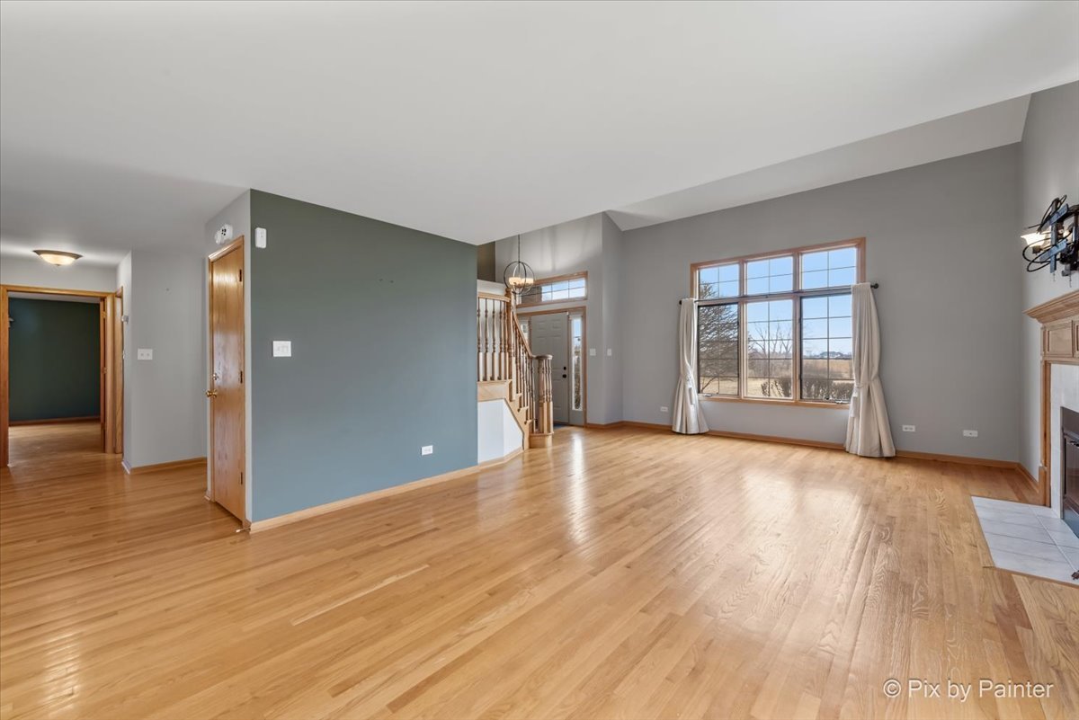 9213 Kylemore Court, Tinley Park, IL 60487