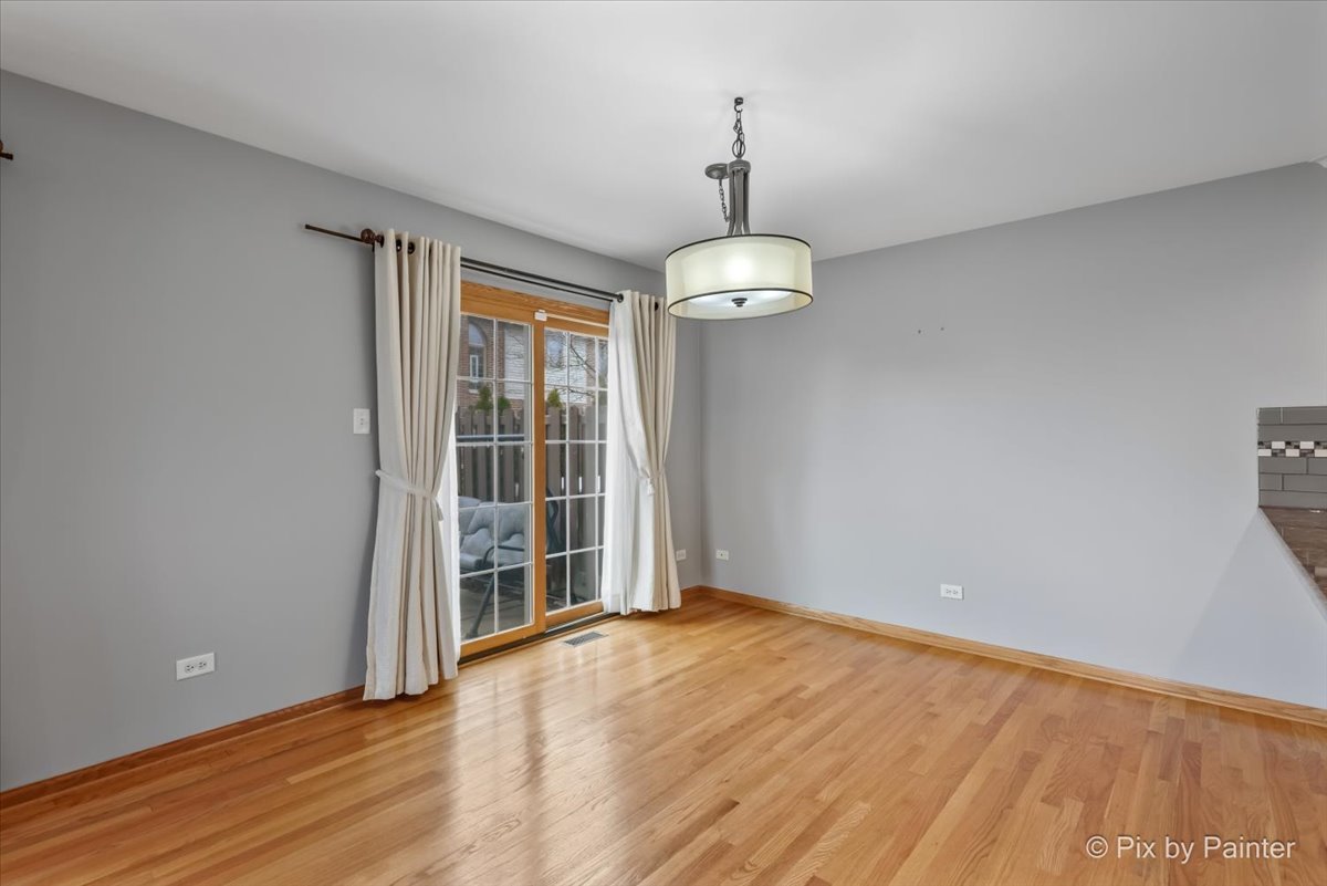 9213 Kylemore Court, Tinley Park, IL 60487